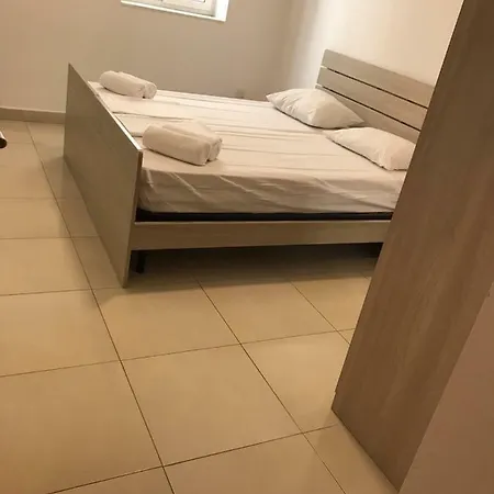 Апартаменты Don Mikiel Rua 1 Слима